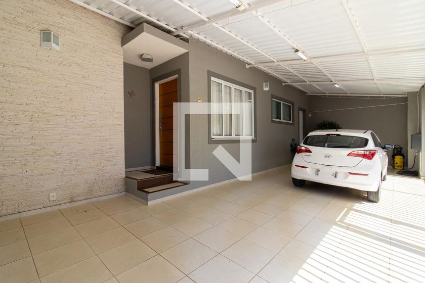 Casa à Venda - Jardim Flamboyant, 3 Quartos,  201 m2 em , Campinas - sp | SoloBR
