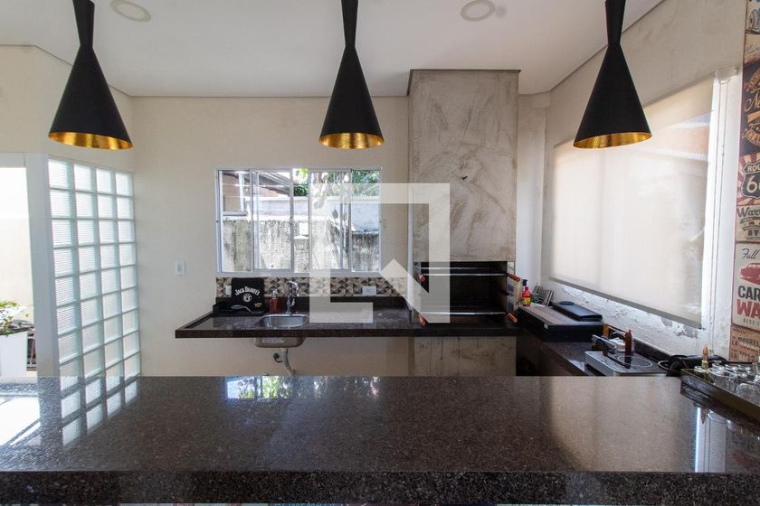 Casa à Venda - Jardim Planalto, 4 Quartos,  250 m2 em , Campinas - sp | SoloBR