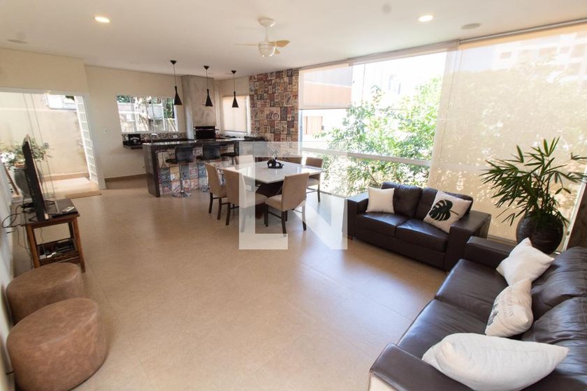 Casa à Venda - Jardim Planalto, 4 Quartos,  250 m2 em , Campinas - sp | SoloBR