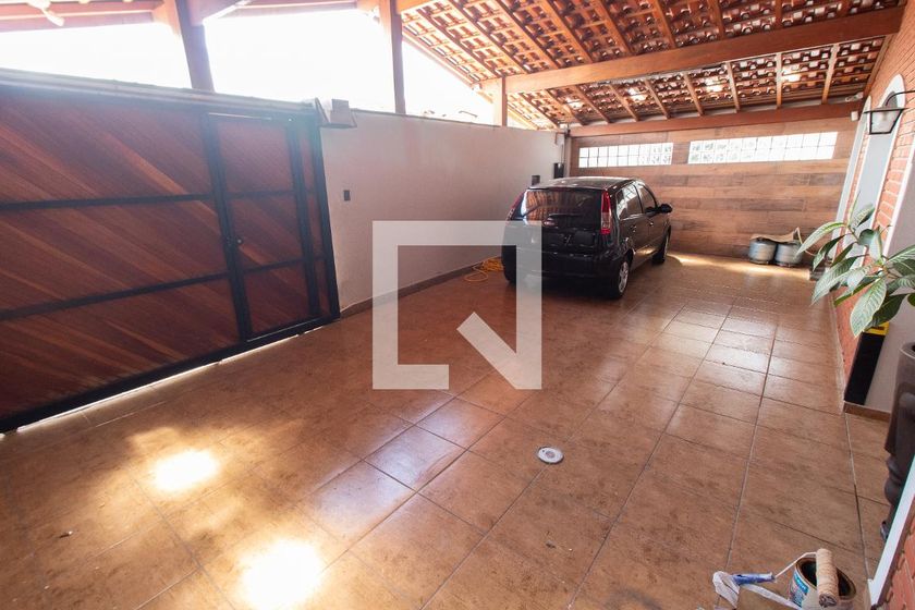Casa à Venda - Jardim Planalto, 4 Quartos,  250 m2 em , Campinas - sp | SoloBR