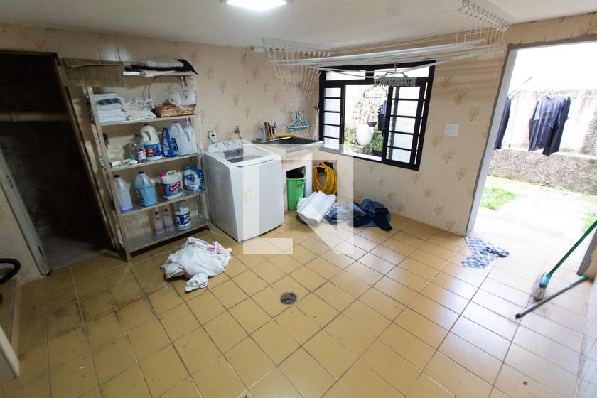 Casa à Venda - Jardim Planalto, 4 Quartos,  250 m2 em , Campinas - sp | SoloBR