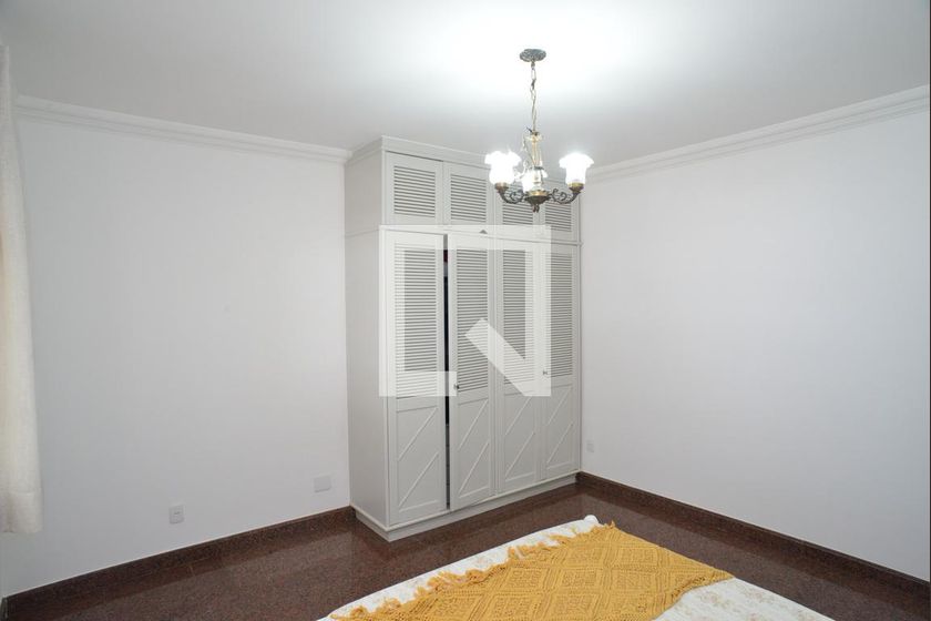 Casa, 5 quartos, 550 m² - Foto 37