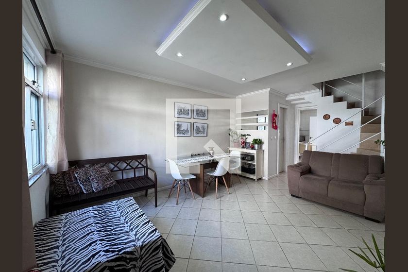 Casa, 4 quartos, 116 m² - Foto 1