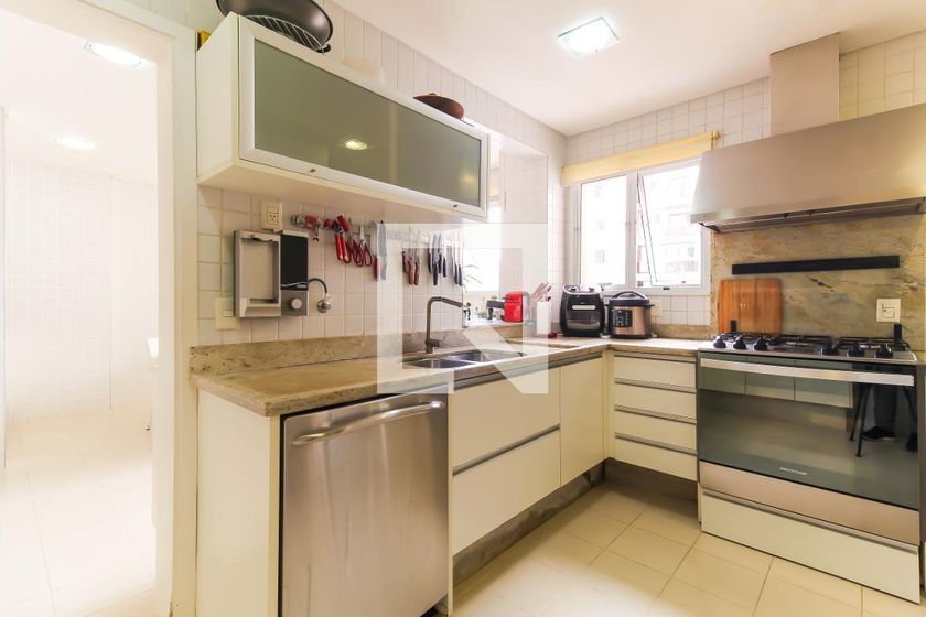 Apartamento, 4 quartos, 225 m² - Foto 89