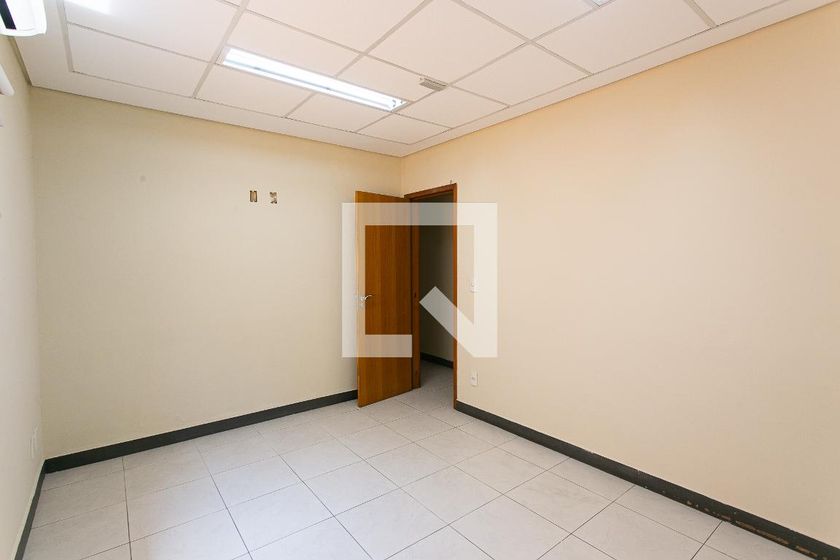Casa, 4 quartos, 206 m² - Foto 47