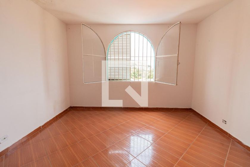 Casa, 3 quartos, 244 m² - Foto 37