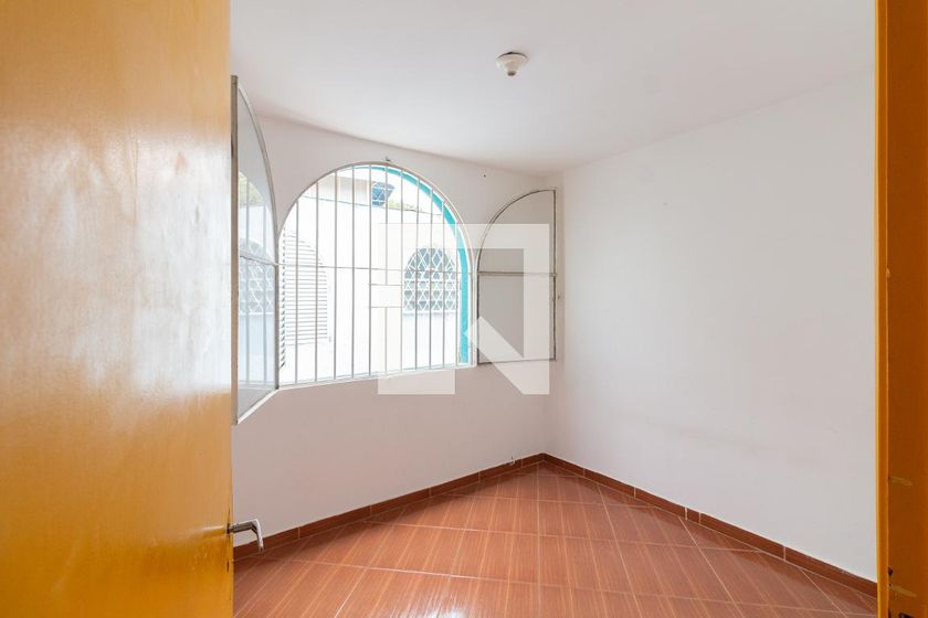 Casa, 3 quartos, 244 m² - Foto 27