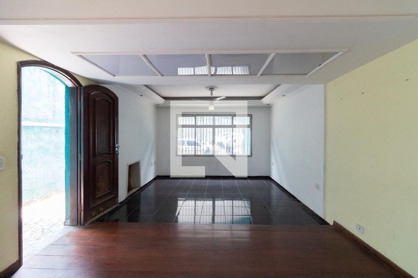 Casa, 3 quartos, 244 m² - Foto 1