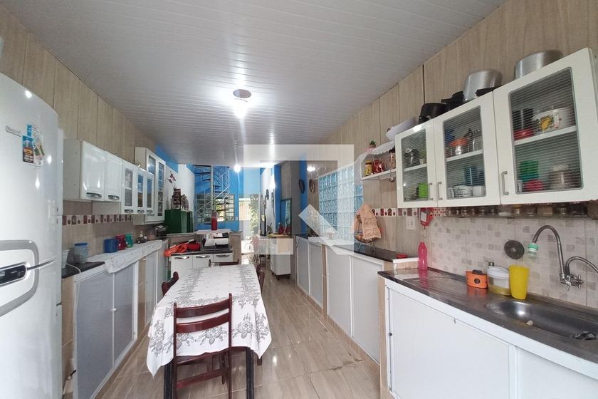 Casa à Venda - Jardim do Lago, 5 Quartos,  250 m2 em , Campinas - sp | SoloBR