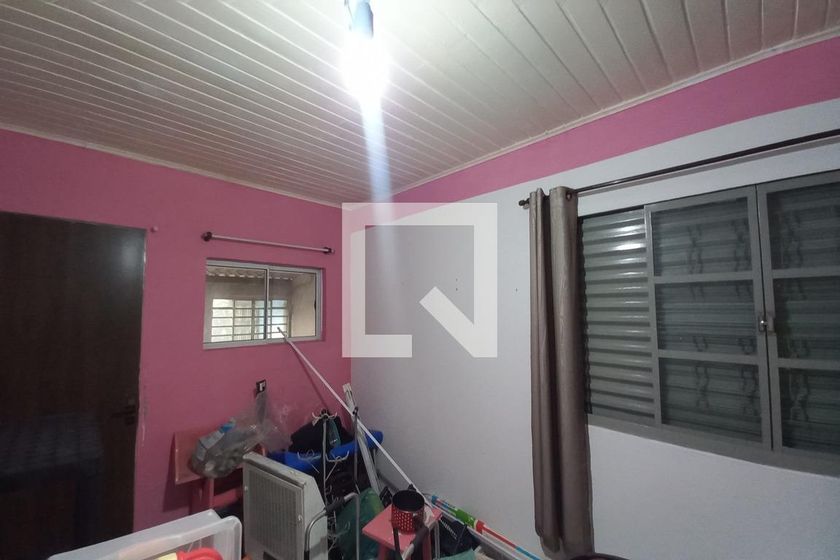 Casa à Venda - Jardim do Lago, 5 Quartos,  250 m2 em , Campinas - sp | SoloBR
