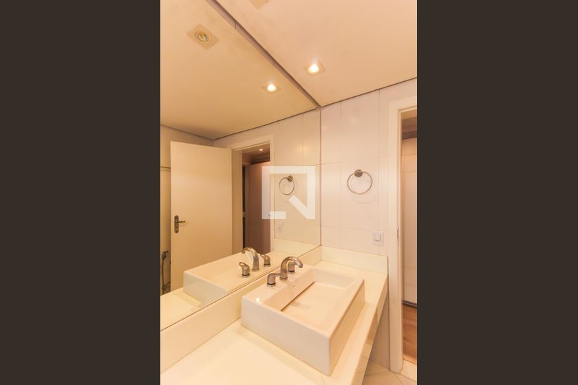 Apartamento, 3 quartos, 280 m² - Foto 45