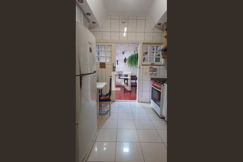 Casa, 3 quartos, 250 m² - Foto 33
