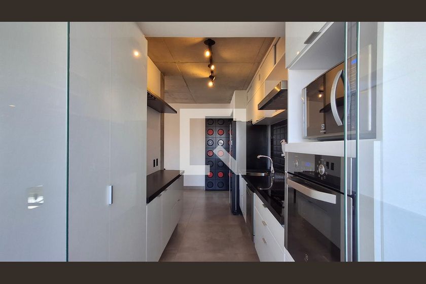 Apartamento à Venda - Cambuí, 1 Quarto,  70 m2 em , Campinas - sp | SoloBR
