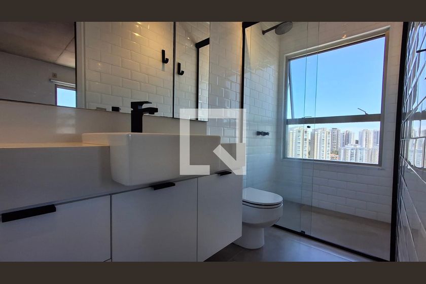 Apartamento à Venda - Cambuí, 1 Quarto,  70 m2 em , Campinas - sp | SoloBR