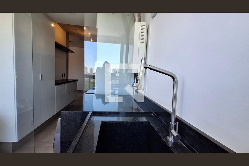 Apartamento à Venda - Cambuí, 1 Quarto,  70 m2 em , Campinas - sp | SoloBR