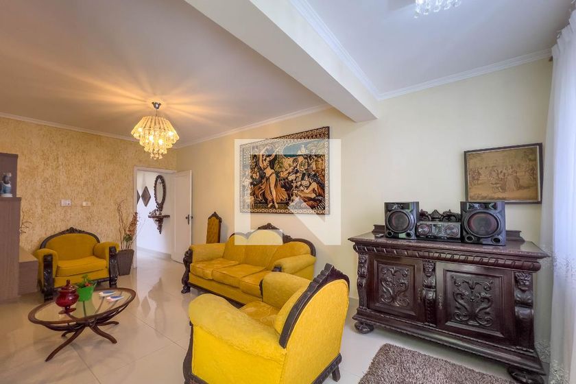 Casa, 2 quartos, 281 m² - Foto 1