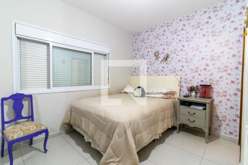 Casa à Venda - Res. Parque dos Alecrins, 2 Quartos,  200 m2 em , Campinas - sp | SoloBR