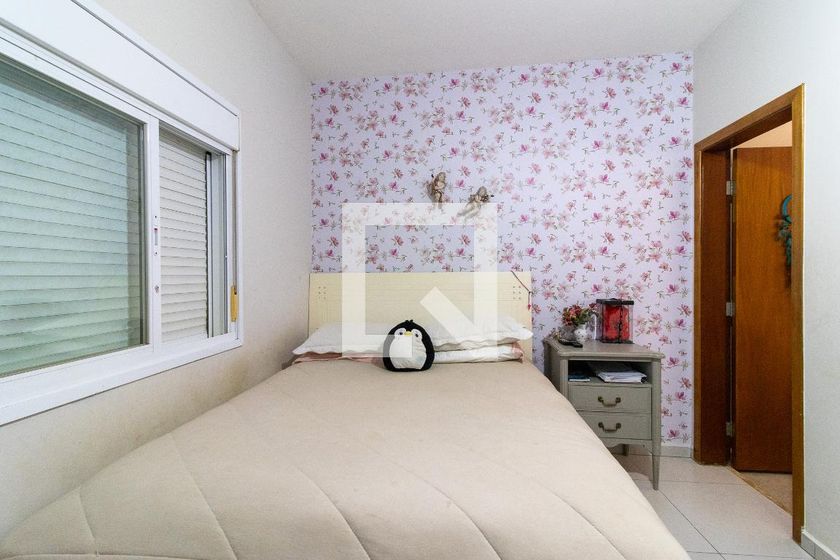 Casa à Venda - Res. Parque dos Alecrins, 2 Quartos,  200 m2 em , Campinas - sp | SoloBR