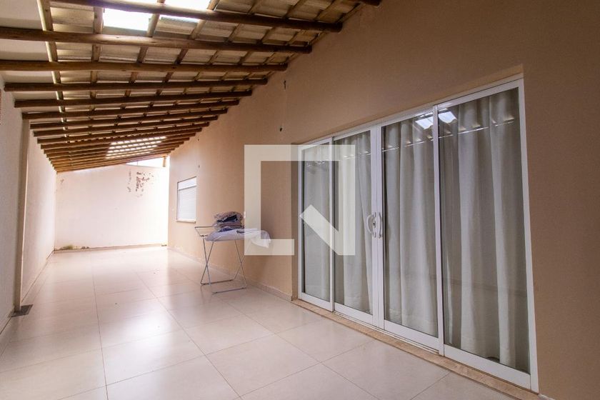 Casa à Venda - Res. Parque dos Alecrins, 3 Quartos,  250 m2 em , Campinas - sp | SoloBR