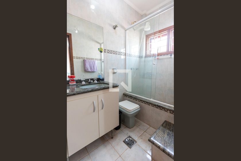Casa à Venda - Mansões Santo Antônio, 4 Quartos,  350 m2 em , Campinas - sp | SoloBR