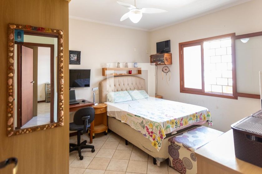 Casa à Venda - Mansões Santo Antônio, 4 Quartos,  350 m2 em , Campinas - sp | SoloBR