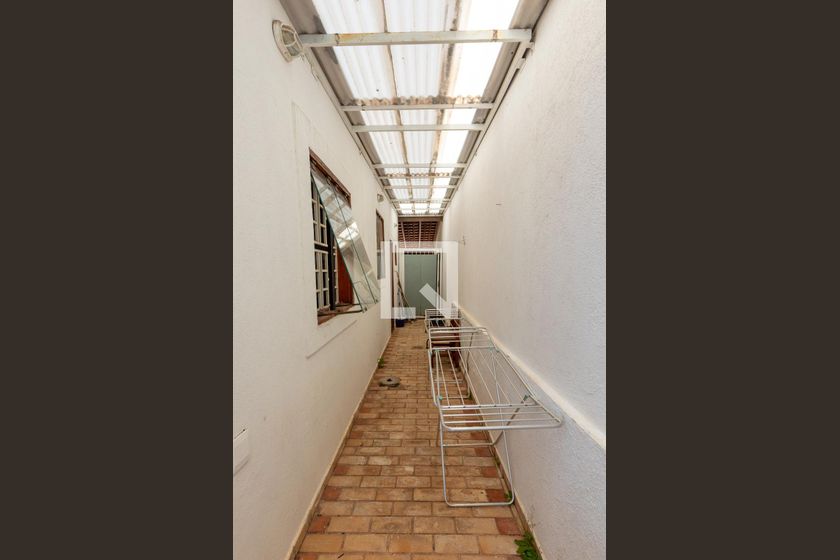 Casa à Venda - Mansões Santo Antônio, 4 Quartos,  350 m2 em , Campinas - sp | SoloBR
