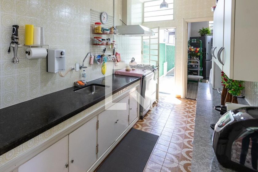 Casa à Venda - Taquaral, 3 Quartos,  360 m2 em , Campinas - sp | SoloBR