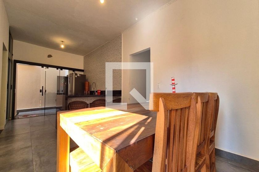 Casa à Venda - Parque Prado, 4 Quartos,  190 m2 em , Campinas - sp | SoloBR