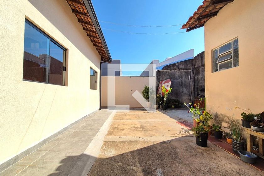 Casa à Venda - Parque Prado, 4 Quartos,  190 m2 em , Campinas - sp | SoloBR