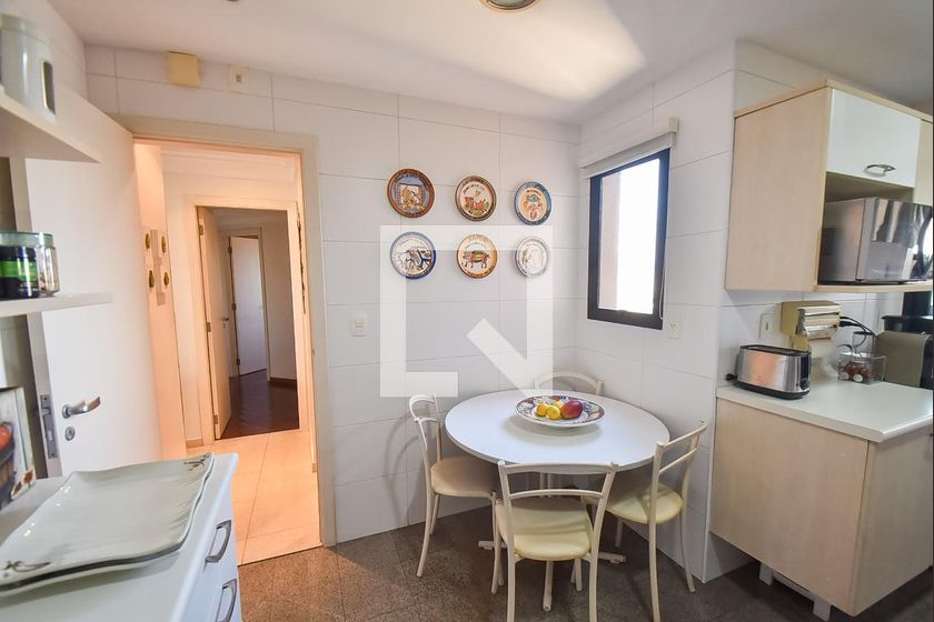 Cobertura, 3 quartos, 230 m² - Foto 44