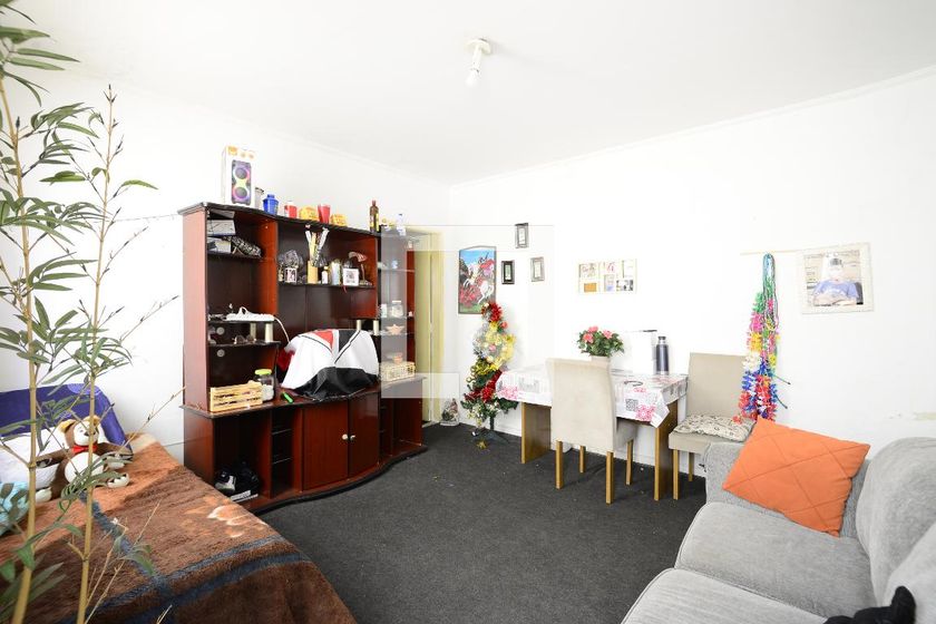 Casa, 2 quartos, 180 m² - Foto 1