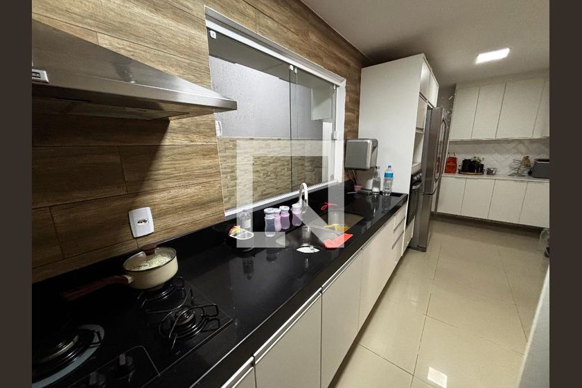 Casa, 2 quartos, 245 m² - Foto 33