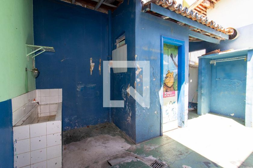 Casa à Venda - Taquaral, 2 Quartos,  500 m2 em , Campinas - sp | SoloBR