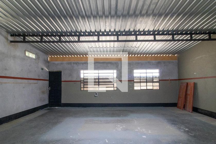 Casa à Venda - Taquaral, 2 Quartos,  500 m2 em , Campinas - sp | SoloBR