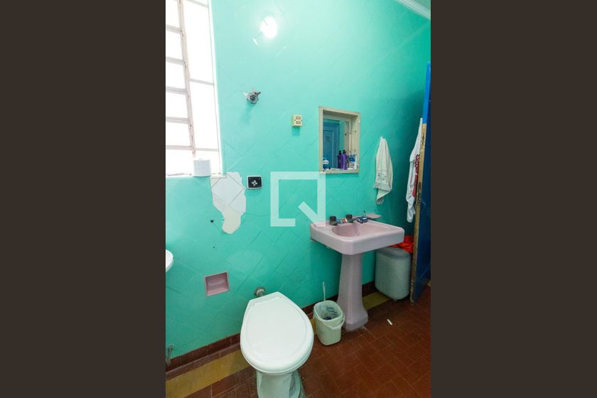 Casa à Venda - Taquaral, 2 Quartos,  500 m2 em , Campinas - sp | SoloBR