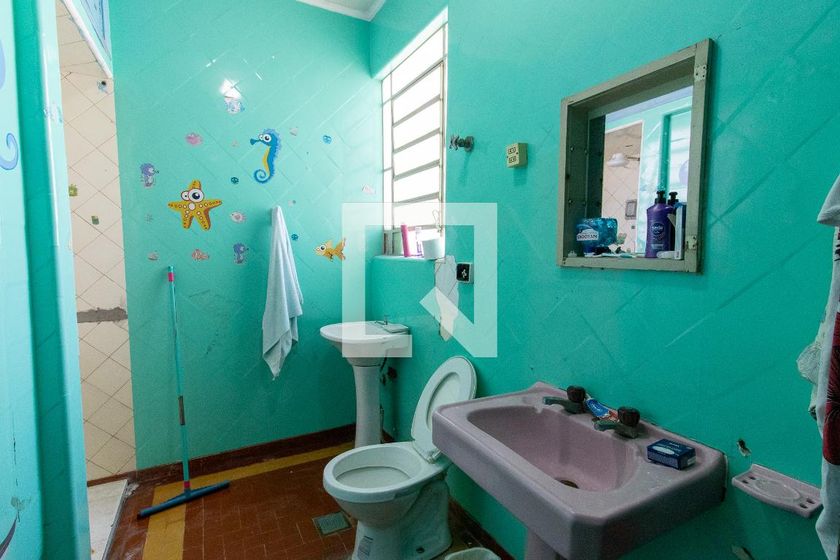 Casa à Venda - Taquaral, 2 Quartos,  500 m2 em , Campinas - sp | SoloBR