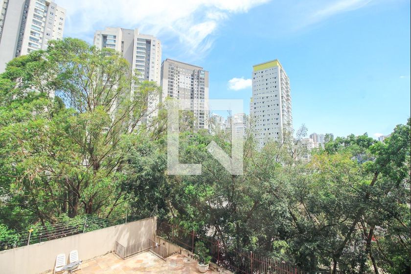 Apartamento, 2 quartos, 70 m² - Foto 13
