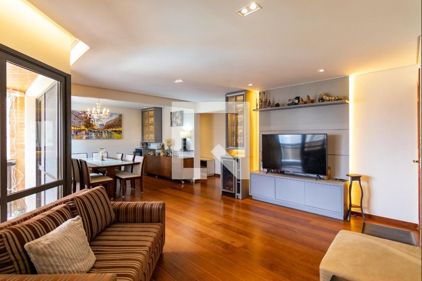 Apartamento, 3 quartos, 140 m² - Foto 1