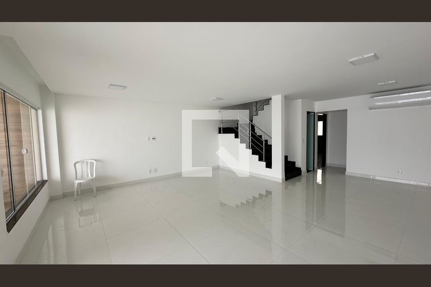 Casa, 5 quartos, 300 m² - Foto 1