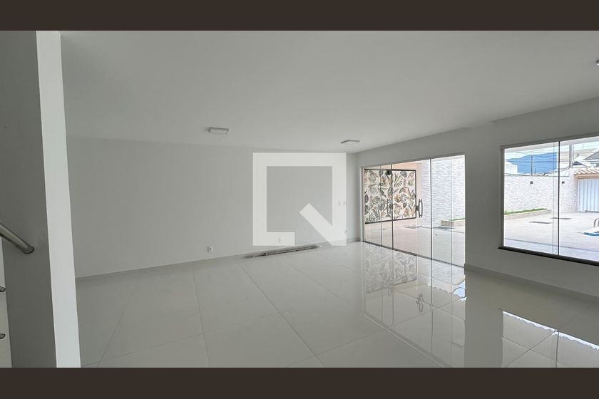 Casa, 5 quartos, 300 m² - Foto 3