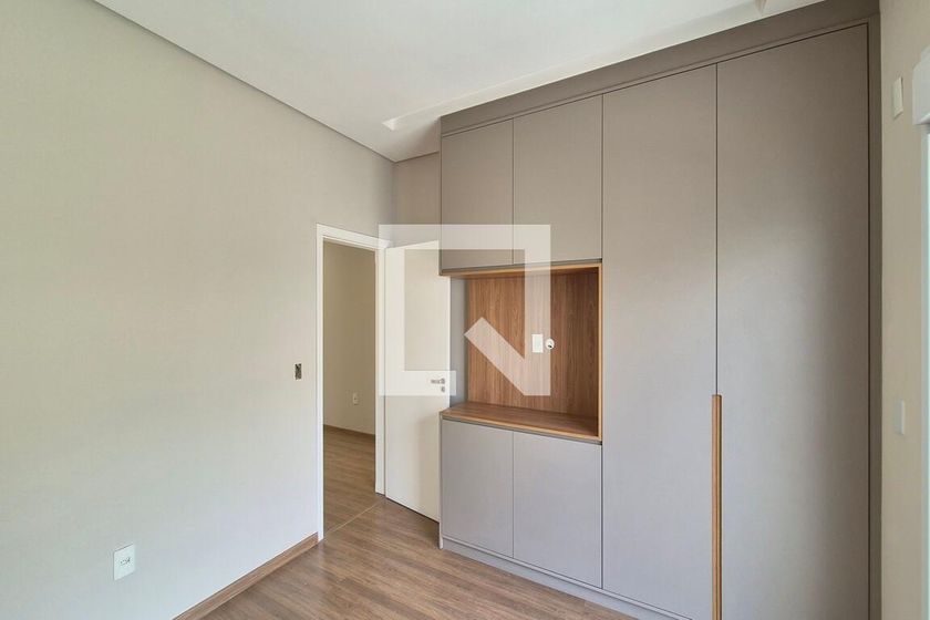 Casa à Venda - Swiss Park, 3 Quartos,  249 m2 em , Campinas - sp | SoloBR