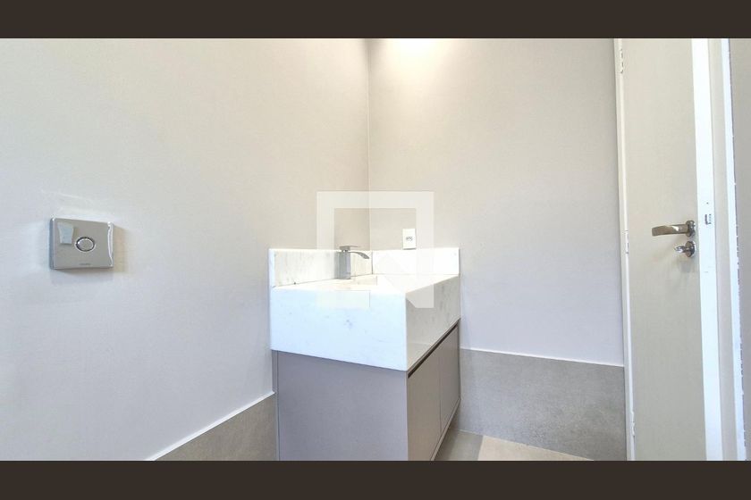 Casa à Venda - Swiss Park, 3 Quartos,  249 m2 em , Campinas - sp | SoloBR