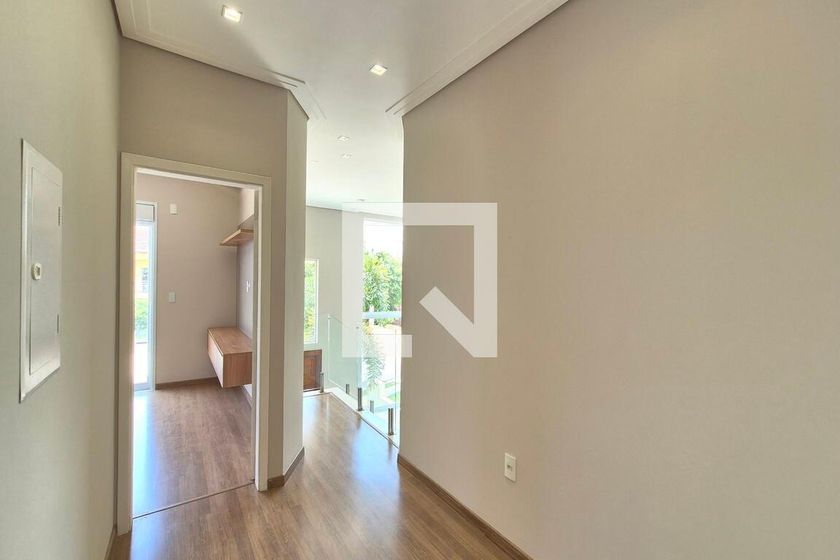Casa à Venda - Swiss Park, 3 Quartos,  249 m2 em , Campinas - sp | SoloBR