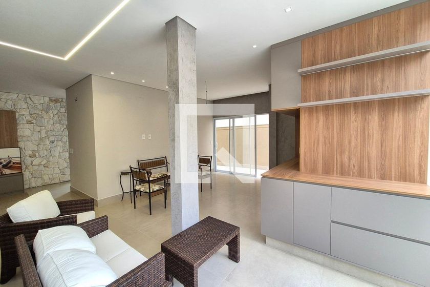 Casa à Venda - Swiss Park, 3 Quartos,  249 m2 em , Campinas - sp | SoloBR
