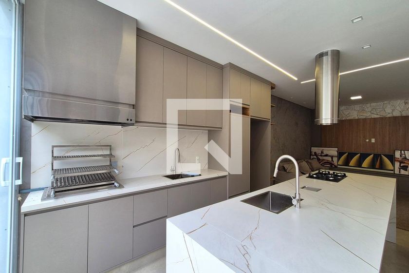 Casa à Venda - Swiss Park, 3 Quartos,  249 m2 em , Campinas - sp | SoloBR