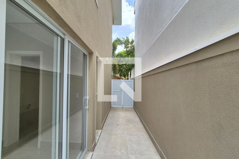 Casa à Venda - Swiss Park, 3 Quartos,  249 m2 em , Campinas - sp | SoloBR
