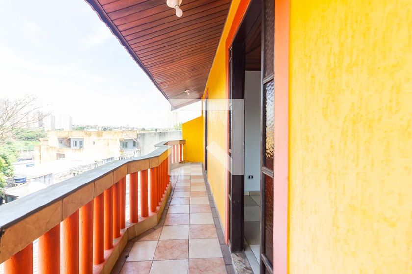 Casa, 3 quartos, 270 m² - Foto 35