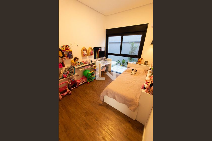 Casa à Venda - Fazenda Santa Cândida, 3 Quartos,  253 m2 em , Campinas - sp | SoloBR