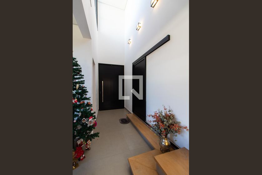 Casa à Venda - Fazenda Santa Cândida, 3 Quartos,  253 m2 em , Campinas - sp | SoloBR