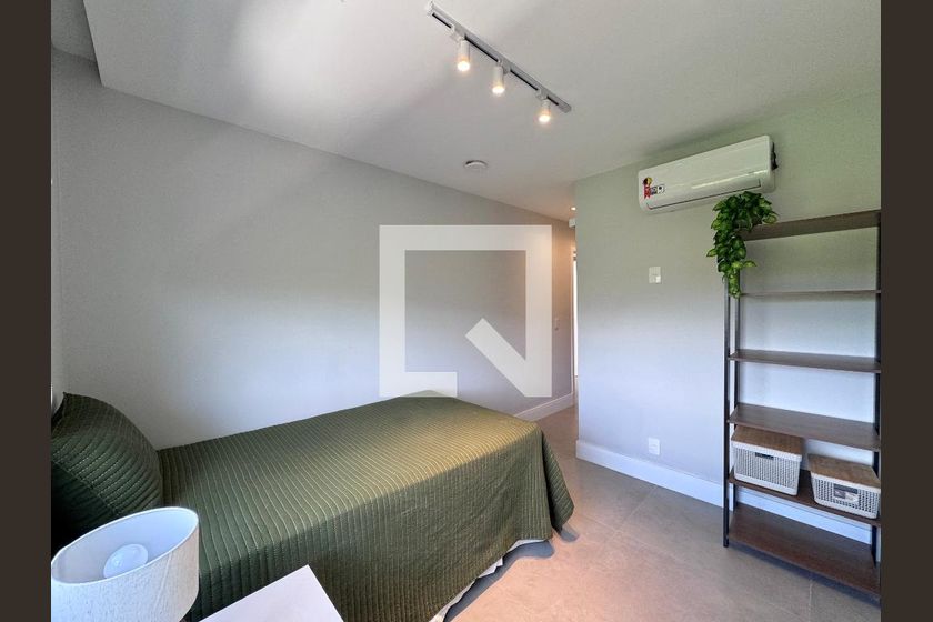 Casa, 4 quartos, 350 m² - Foto 47